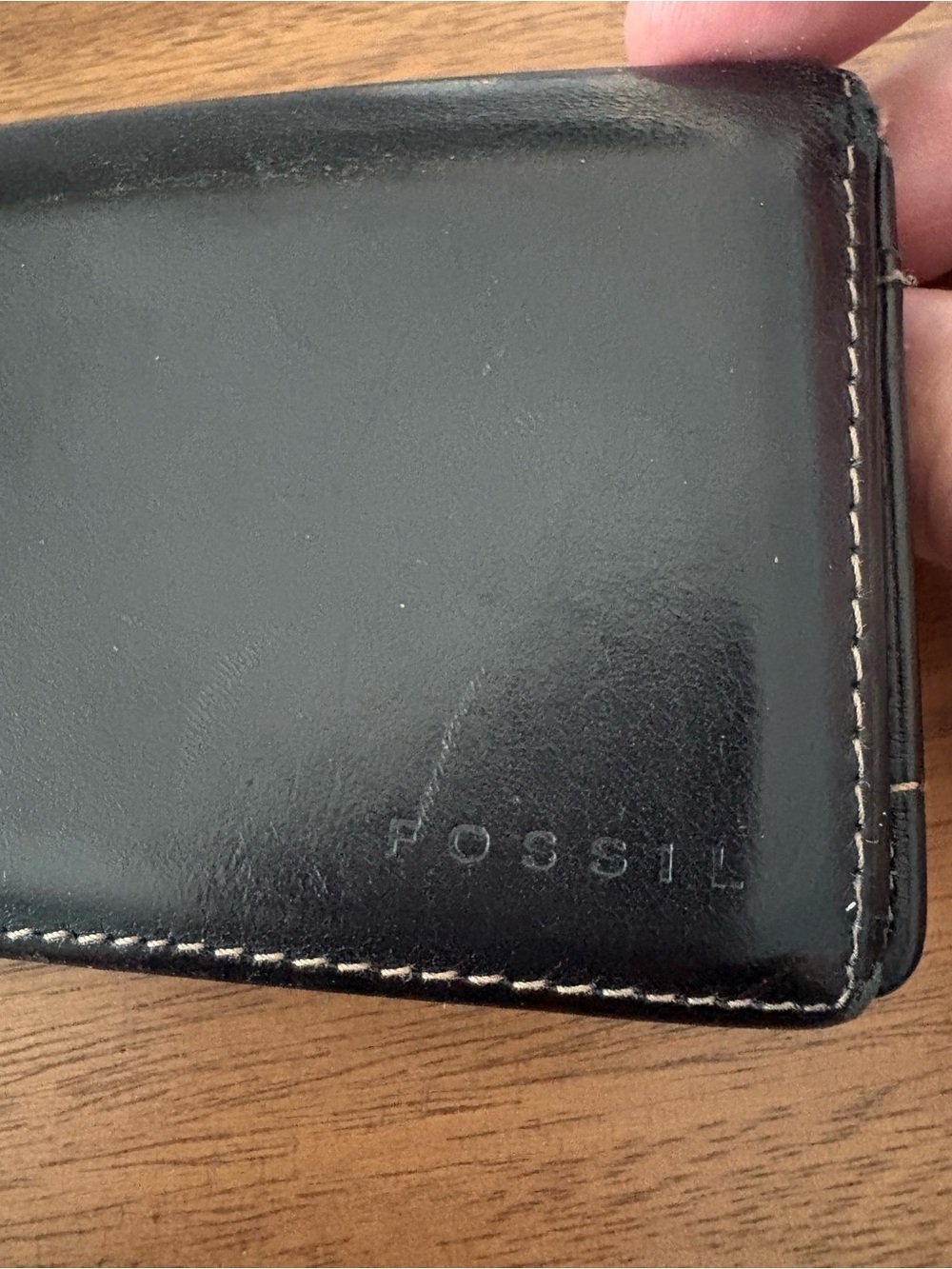 Fossil Black Leather Card & Key Holder with Contrast Stitching